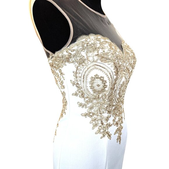 Elegant White Mermaid Gown/Dress Gold Lace Appliqué & Sheer Neckline Size M - Picture 7 of 13
